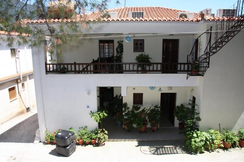 Aris Junior Studios Neo Klima Skopelos Екстериор снимка