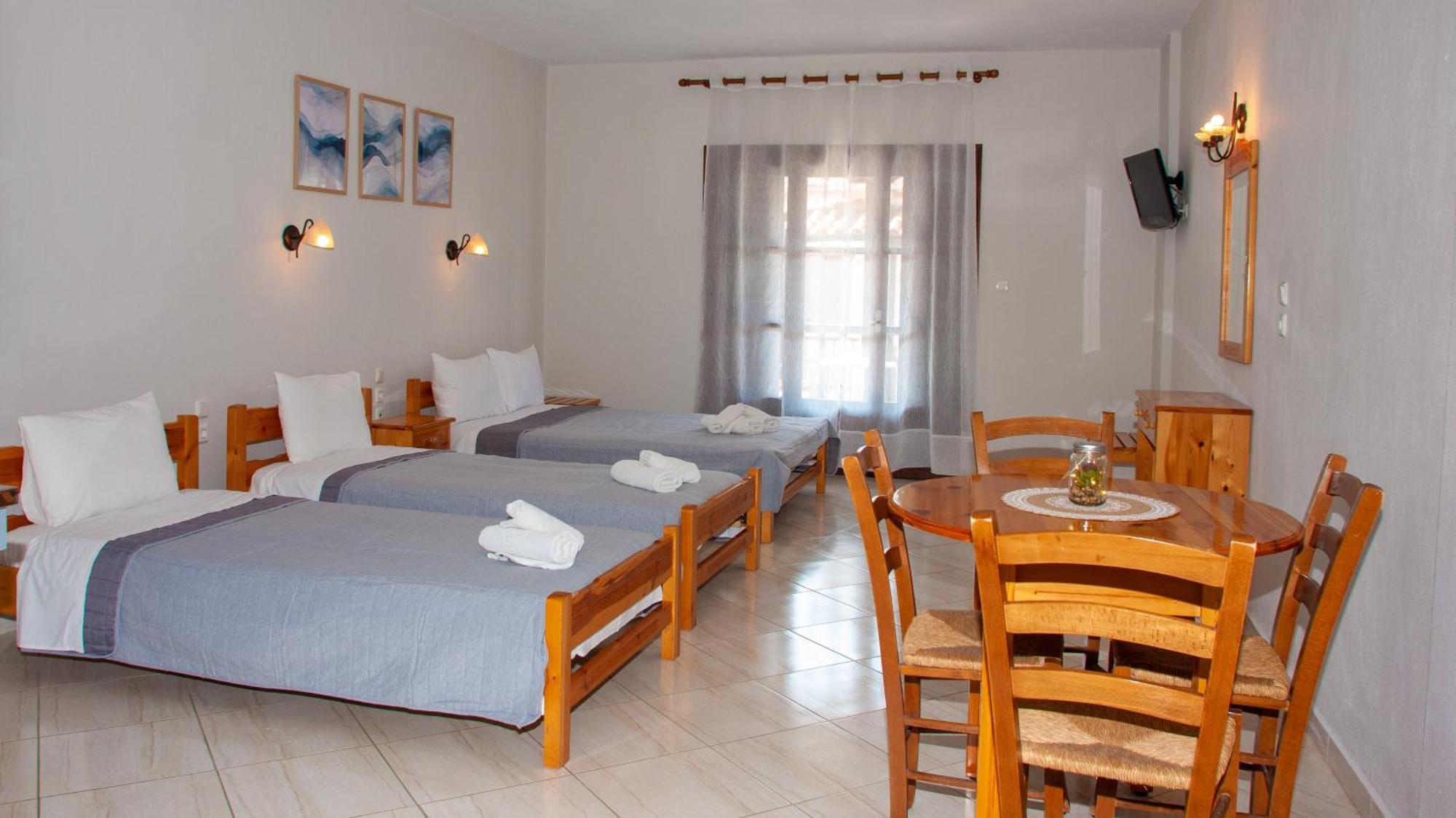 Aris Junior Studios Neo Klima Skopelos Екстериор снимка